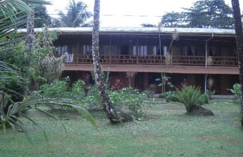 Miss Junies Lodge Tortuguero Esterno foto